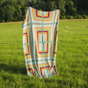 Hedgerow throw - crochet blanket, crochet throw, granny square blanket pattern, PDF crochet pattern, beginner crochet pattern