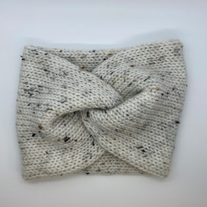 Off White Tweed ear warmer, Knit twist ear warmer, Knit headband, Wide ear warmer, Twist ear warmer headband, Messy bun ear warmer headband