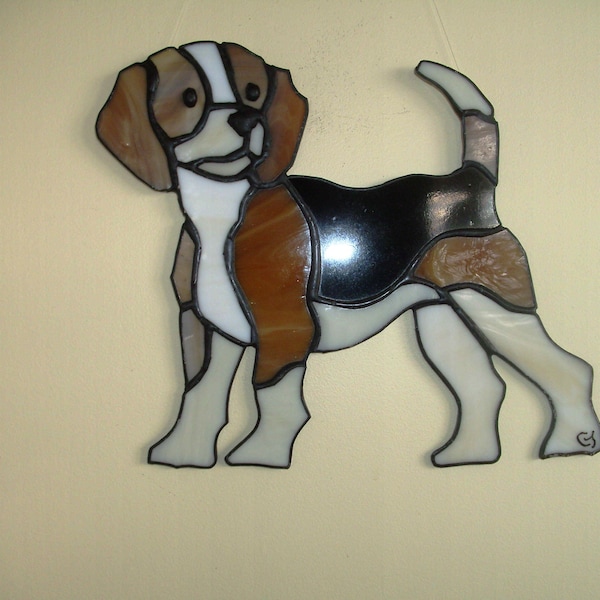 Vitrail Tiffany chien Beagle attrape-lumière