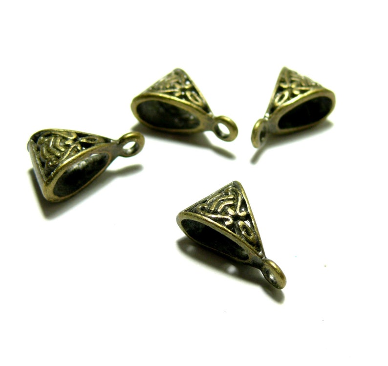 Set of 25 bails Triangle worked colored metal pendants Bronze S1130156