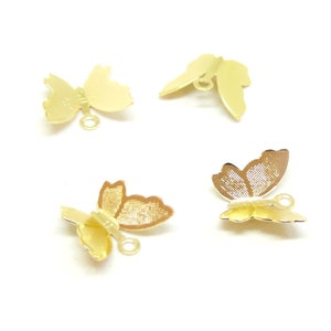 HL198007G PAX 5 Butterfly Pendants 13mm 18KT Gold Plated Brass
