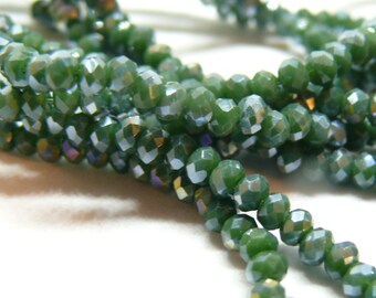 Lot De 100 Perles En Verre Vintage Vert Pistache - Anciennes, Rondes Et Plates, Origine Inde
