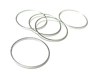 Lot of 20 - 40 Ring Pendants 25/28/30/35/40 Round Closed Connector Platinum Silver Color (Various Sizes)