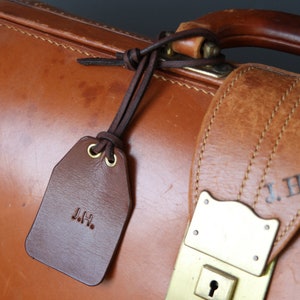 Personalised Luggage Tag, handmade from vegetable tanned leather image 3