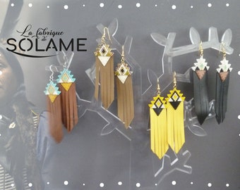 Earrings with fringes in leather and pearls, Indian inspiration with leather and pearls, ethnic, hippy chic