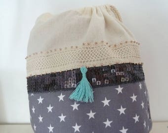 petit sac cordelette de rangement décoré de dentelles, sequins et perles