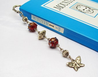 Women's bookmark in metal and red beads with a butterfly charm, handmade and unique mom gift