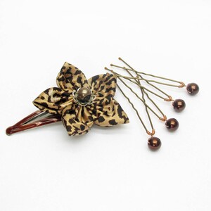 Déstockage : barrette clip fleur, pics à chignon perles, fleur kanzashi léopard, accessoires coiffure, barrette fantaisie, fait main, unique image 2