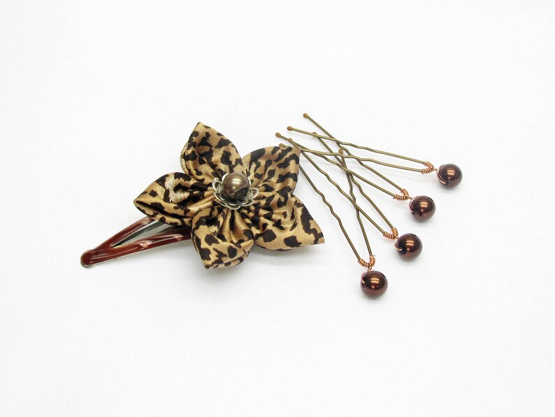Déstockage : barrette clip fleur, pics à chignon perles, fleur kanzashi léopard, accessoires coiffure, barrette fantaisie, fait main, unique image 2