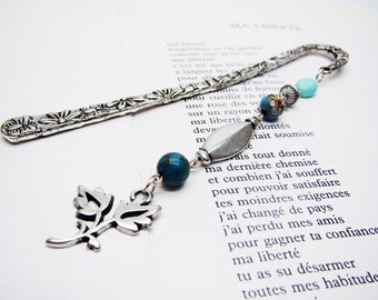 Jeweled bookmark in silver metal, flower charm and turquoise beads, original handmade women's gift