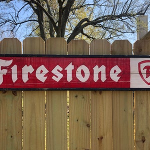 Rústica cartel de neumáticos Firestone