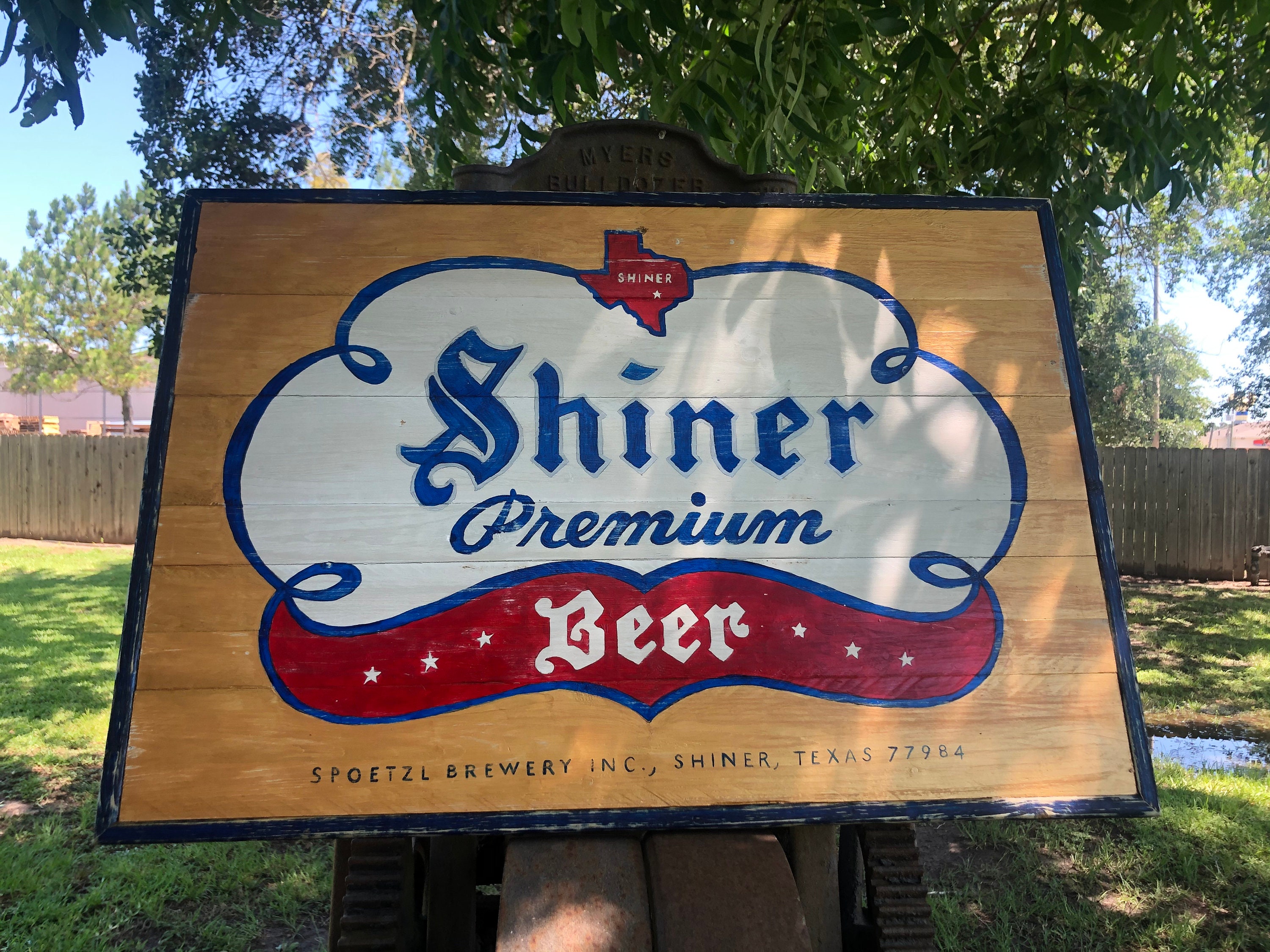 Shiner Bockクラフトビール看板縦長さ　79　横　49.5 SHINER BOCK BEER Spoetzl Brewery TEXAS PIG SIGN Man Cave Bar