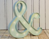 LUMINOUS AMPERSAND