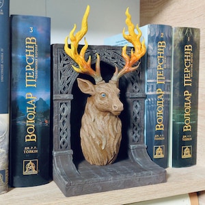 Book Nook Antlers of Ember | 3d Printed Book Nook Stag | Bookshelf decor TOG | Deer Forest Scene Gift for Reader Rom Com | Fantasy Bookish