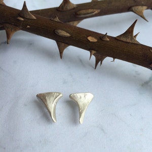 Urban Bloom Rose thorn studs