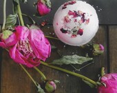 Lover's Bouquet Bath Bomb - Vegan Bath Bomb, Handmade Bath Bomb, Homemade Bath Bomb, Cruelty Free - Wedding Favor, Great Gift