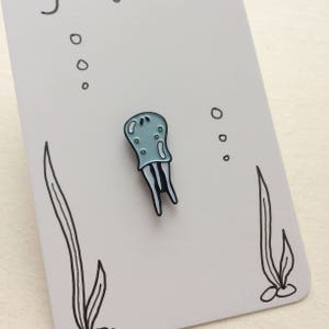 Jellyfish enamel pin / badge with original drawing image 5