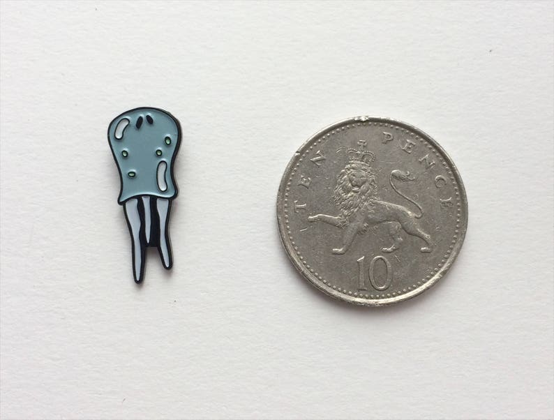 Jellyfish enamel pin / badge with original drawing image 3