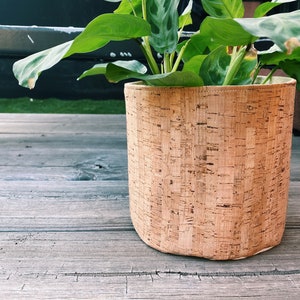 Cork and Canvas Planter Cover / Planter Bag / Storage Basket / Cache Pot
