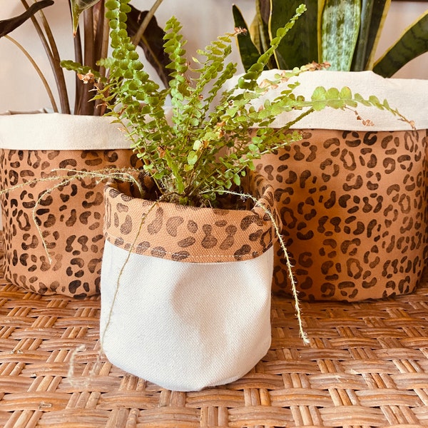 Leopard Reversible Canvas Planter Cover / Planter Bag