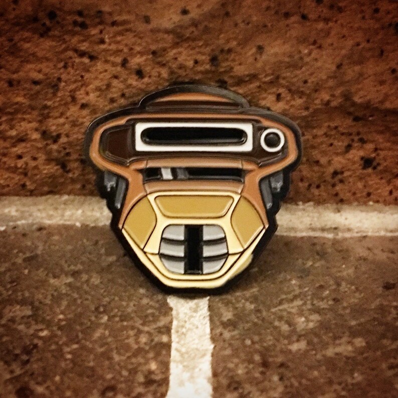 Princess Leia as Boushh enamel pin image 1