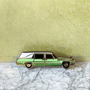 Six Feet Under enamel pin - Claire Fisher's hearse