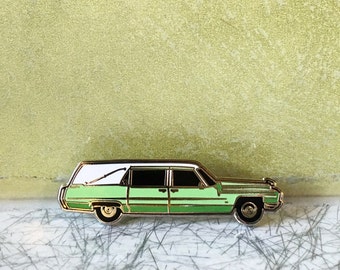 Six Feet Under enamel pin - Claire Fisher's hearse