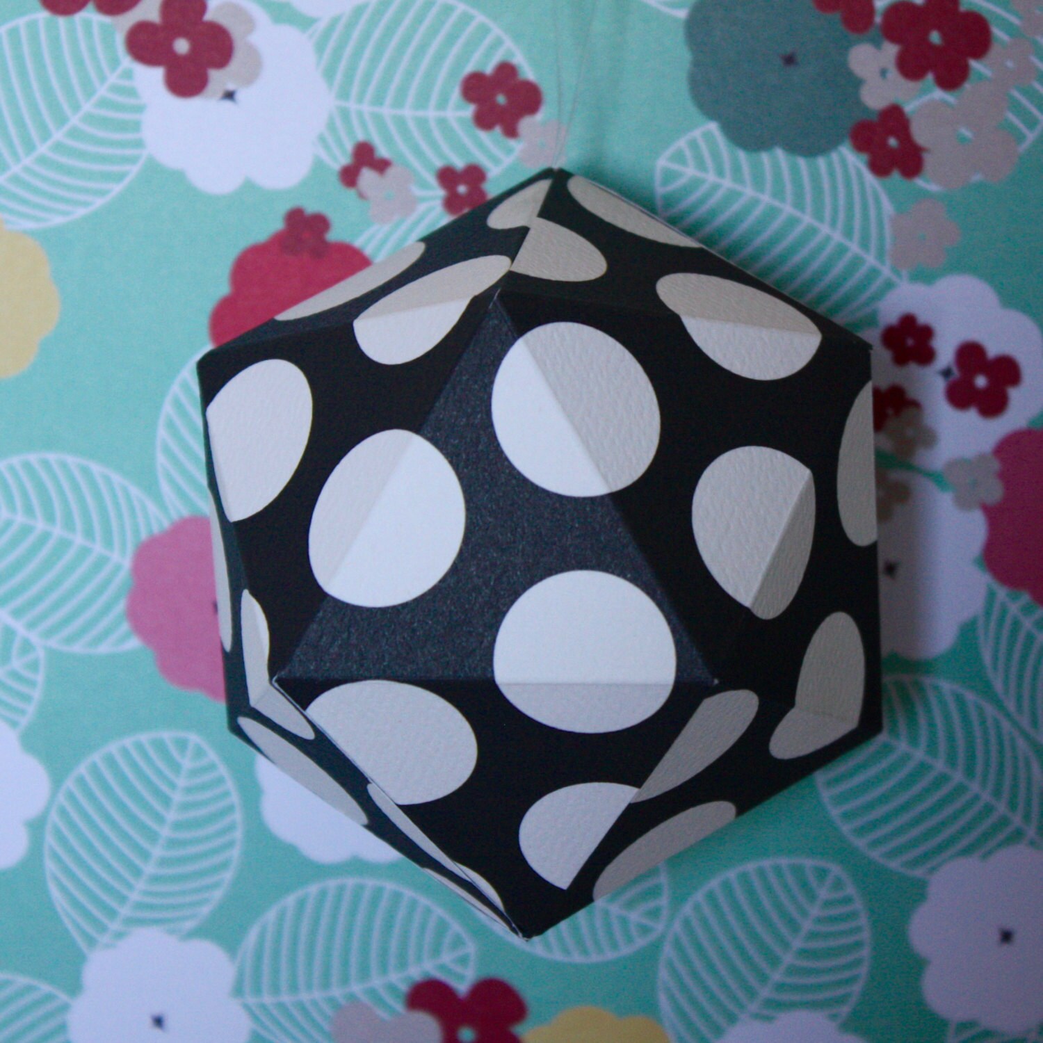 Boule Origami - Pois Noir et Blanc
