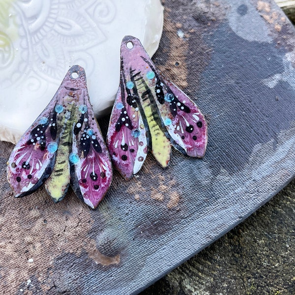 Enamelled copper charms / poetic, butterflies, sphinxes - pink yellow blue white black / pieces for creation / artisanal