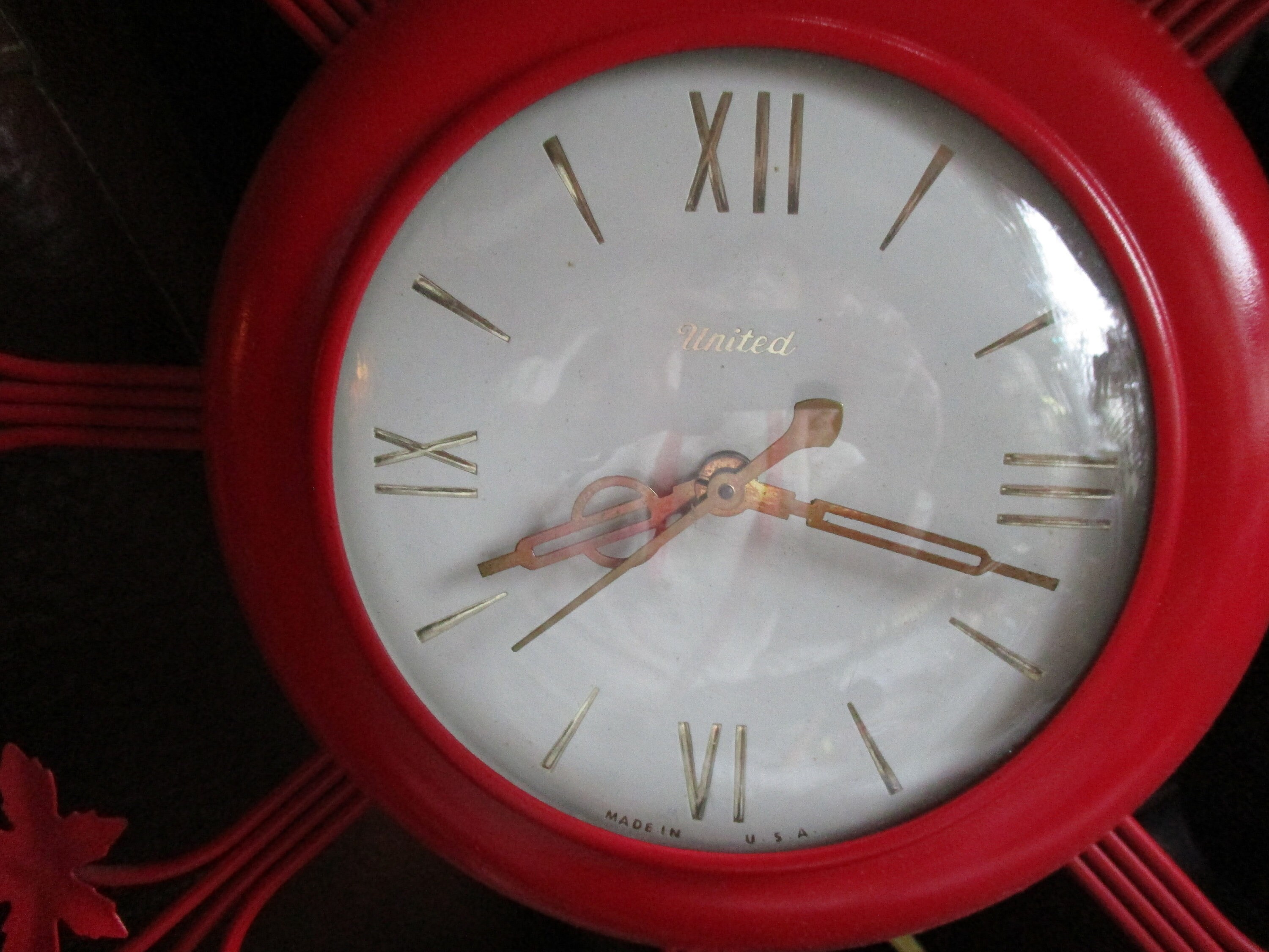 Authentic 1950's Vintage Red Starburst Wall Clock, Working, United