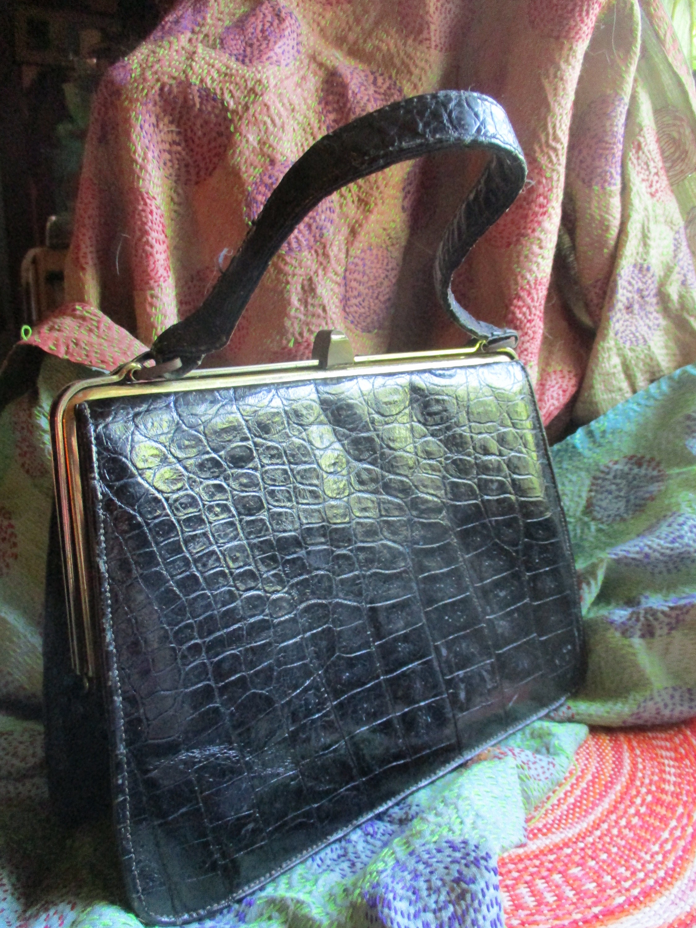 バッグ leather gimmick hand bag black 50's Black Alligator Leather Bag, Classic Mid Century Wedge