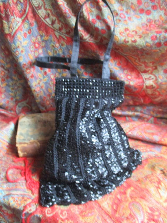 black glass beaded flapper style art deco evening… - image 1