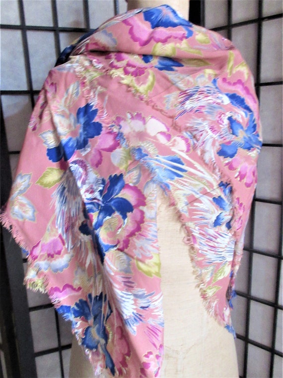 floral large square scarf/shawl, 1940's rayon cre… - image 2