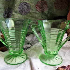 uranium glass art deco cream and sugar, horizontal ridges, conical shape, lovely glow, 1930s deco design, collection pieces, super condition