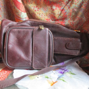 Delightful leather backpack/shoulder bag/fanny pack, perfect for travelling, everyday use, compartments, brown leather, super condition