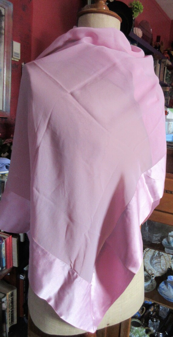 amazing and beautiful pink silk shawl, wrap, qual… - image 5