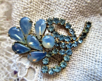 elegant pale blue opal glass and rhinestone brooch, 1950s vintage, high quality stones and setting, excellent condition, classy, collectible