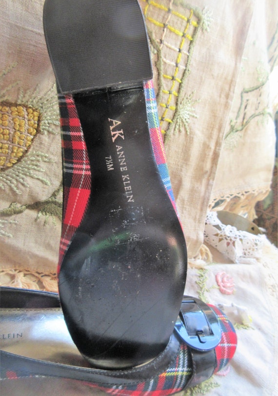anne klein black patent shoes