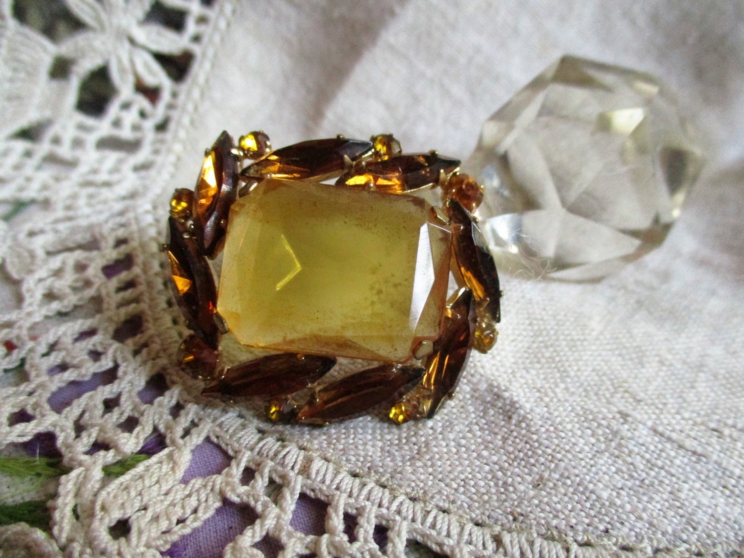 Mid Century Amber Rhinestone Brooch, Large Center Amber Glass, Dark ...