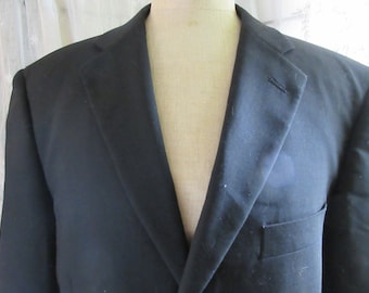 wool jacket, Men's Ungaro, fine wool challis, three button close, 90's hipster look,, Italian style, designer, excellent condition, 39R