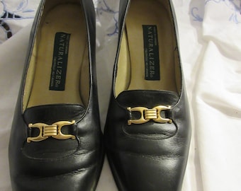 black naturalizer loafers with gold buckle trim, 80's vintage, comfort and style, preppy, office wear, casual chic, classic, retro style