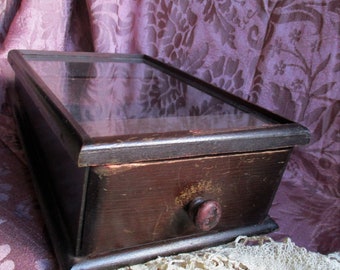 Vitrine de magasin général des années 1800, petite caisse en bois avec dessus en verre, tiroir amovible, compartiment intérieur, bien utilisé, super trouvaille d'affichage,