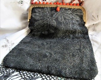 amazing art deco microbead bag, hand made, large size, peacock feather design, black/ grey, bakelite bead accent,excellent condition,