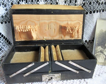 Victorian travel case, jewelry box, accordion style fold up, black leather, silk lining, compartments, velvet, top handle, antique
