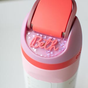 Placa con nombre Owala de Freesip, nombre personalizado, rosa, morado y menta, 16/19/24/32/40 oz, accesorio para botella de agua Owala personalizada, etiqueta con nombre para regreso a clases imagen 7