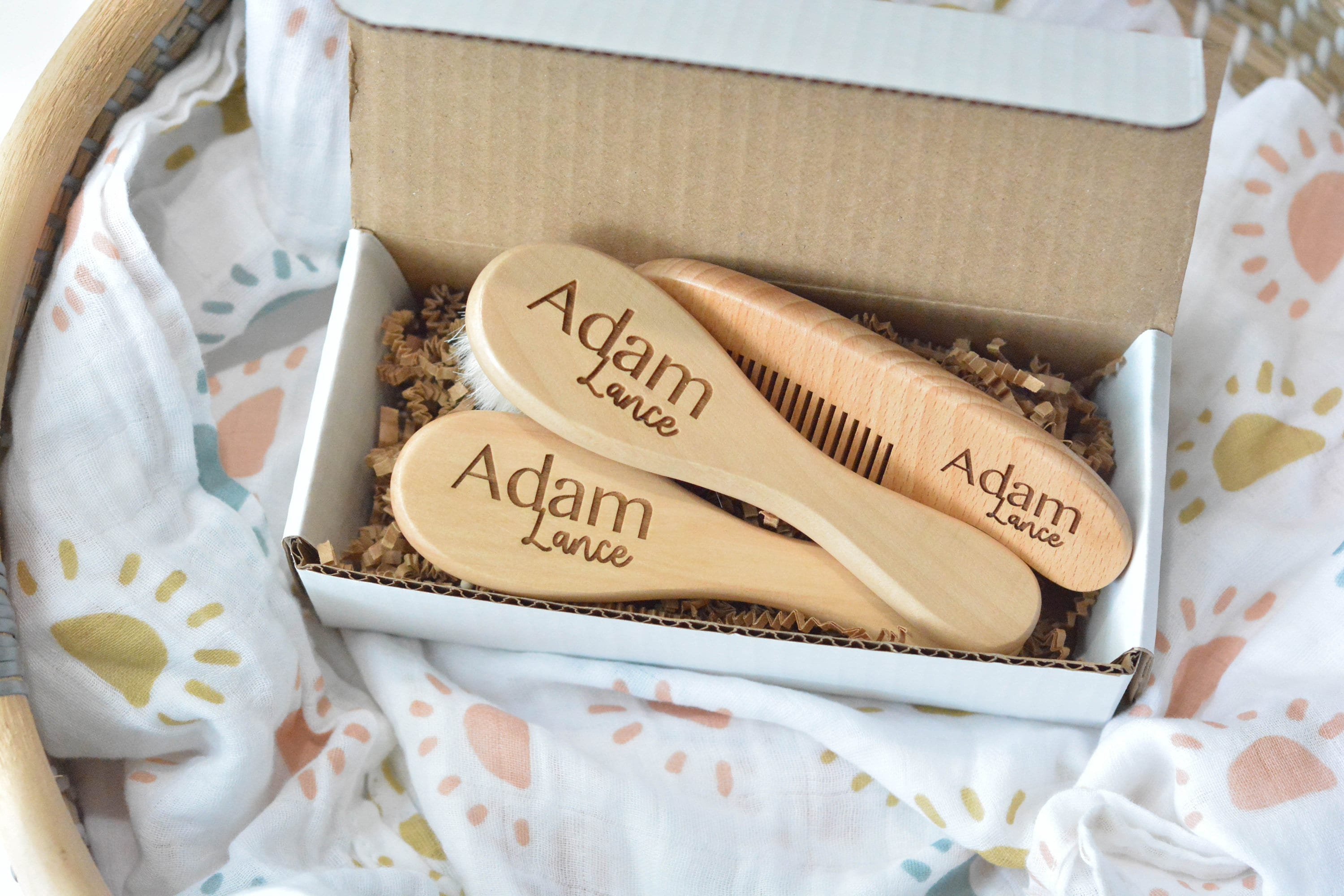 Set of 3 Personalized Baby Hair Brush and Comb Newborn Baby Shower Gift, Custom Wooden Engraved Keepsake for Girl or Boy, Bath Beauty