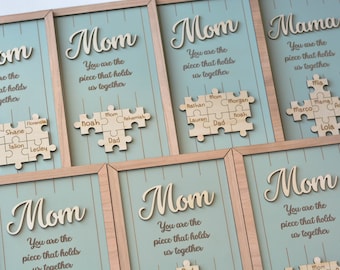 Mama Puzzle Zeichen Muttertagsgeschenk von Kindern Ehemann individuell graviertes Holzschild Stück das uns zusammenhält Oma Geschenk Personalisiertes Unikat