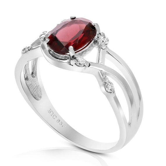 1.10 Cttw Garnet Ring .925 Sterling Silver With Rhodium Oval Shape