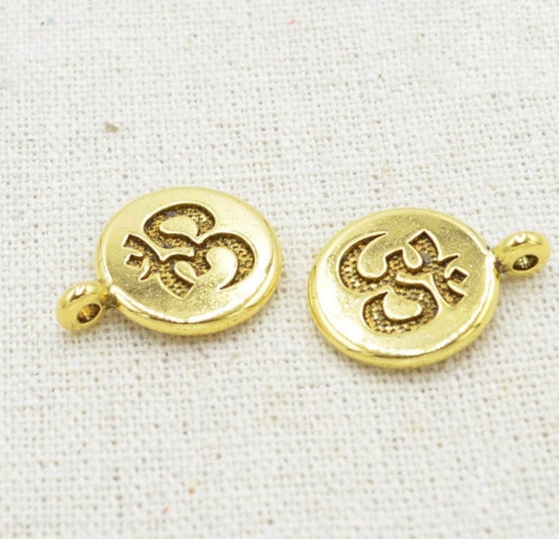 2pc. Tibetan Silver Round Tag Lotus/Life Tree/Buddha Charms 15mm Handmade Metal Pendants Gold OM