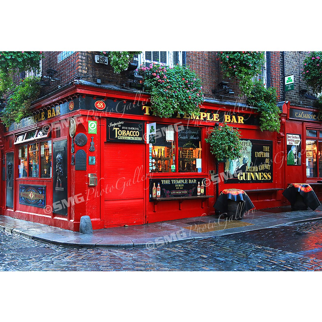 Temple Bar, Dublin, Ireland, Street Scene, Landmark, Home Decor